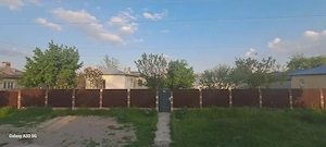 Casă de vanzare