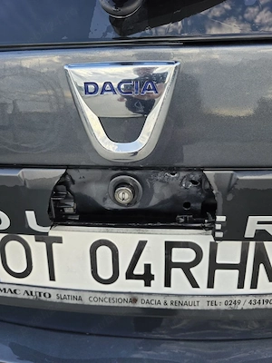 Vand Duster 4x4  2014 - imagine 3