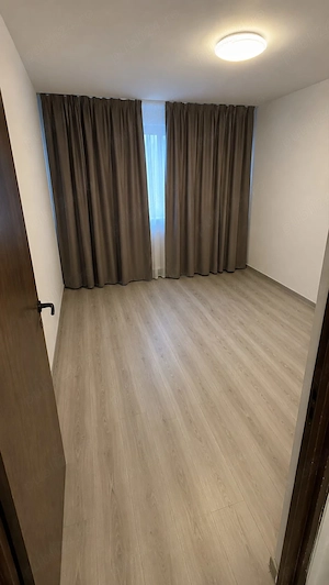 Închiriez apartament 2 camere nemobilat - imagine 4