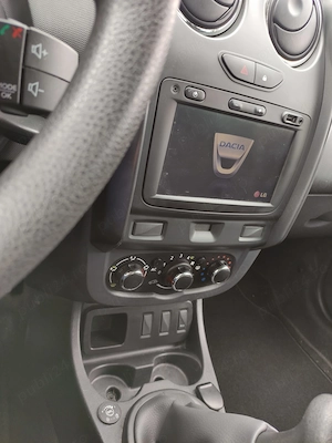 DACIA Duster 1.6 Gpl  - imagine 8