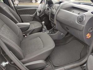 DACIA Duster 1.6 Gpl  - imagine 5