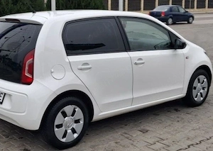 Vand volkswagen up.