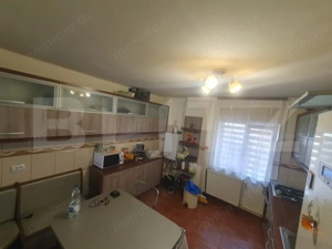 Apartamant decomandat, 4 camere, 90 mp, semicentral  - imagine 8