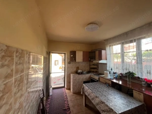 Casă spațioasă P+1+M  zonă semicentrală liniștită - imagine 6