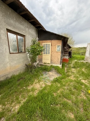 Casa de vanzare ,90 mp constructie ,teren 1400mp ,parcelabil,str Rozelor,Filiasi - imagine 9