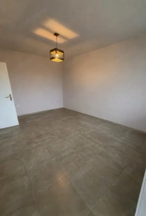 Apartament 2 camere DECOMANDAT, Calea Bucuresti - imagine 2
