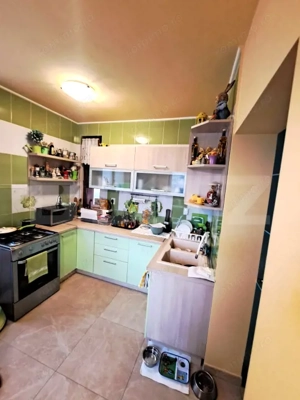 Casă spațioasă P+E+M de vânzare – Hărman | 5 camere | Curte 500 mp - imagine 6