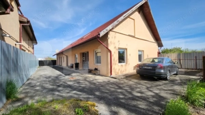 Casă spațioasă, 240 mp, zona 7 Nov - Târgu Mureș - imagine 2