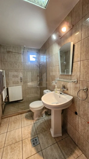 Casă spațioasă, 240 mp, zona 7 Nov - Târgu Mureș - imagine 12