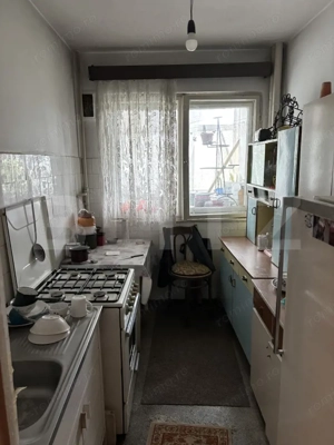 Apartament 2 camere, 47 mp, zona Vest - imagine 5