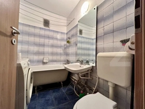 Apartament cu 3 camere, 56 mp, zona Cina - imagine 9