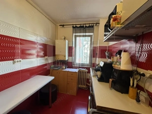 Apartament cu 2 camere decomandat in Simeria - imagine 8