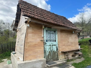 Casă cu 2.2 ha teren, liniște totală, livadă, acces asfaltat - imagine 12