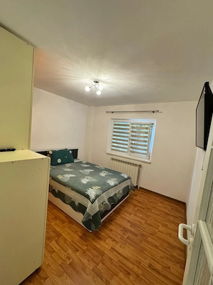 Vand apartament, zona Buzaului, et. 1, suprafață 51 mp, doua camere, decomandat,  - imagine 3