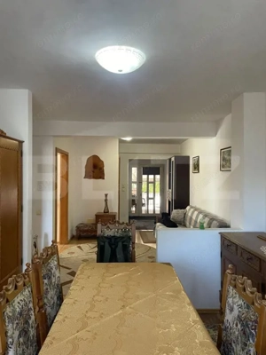 Se vinde Apartament cu doua garaje la casa - in EXCLUSIVITATE - imagine 3