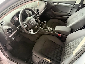 Audi A3 Limuzină 2.0 TDI 2014 Diesel Manuală   îngrijită și gata de drum   - imagine 5