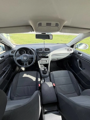 Volkswagen Golf 6 1.6 TDI 2012 - imagine 8