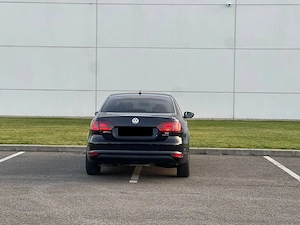 Volkswagen Jetta 1.2 TSI 2012 - imagine 4