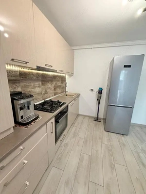 3 Camere + Mansarda + Curte - ai tot ce vrei intr-un singur loc - imagine 3