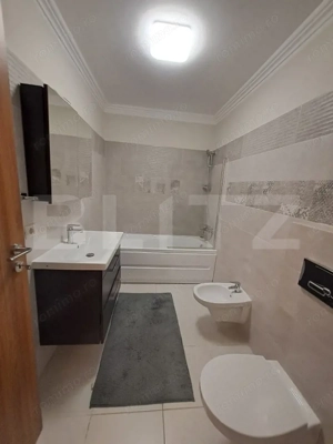 Apartament 2 camere Tractoru, in vila, aproape de Coresi. - imagine 7