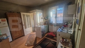 Casa de vanzare, 1360 mp teren, strada asfaltata, circulata, Centrul Vechi - imagine 10