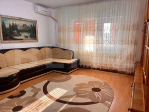 Ocazie! Se închiriază apartament în zonă centrală la preț spectaculos! Găești  - imagine 13