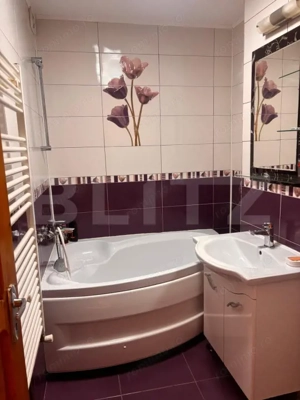 Ocazie! Se închiriază apartament în zonă centrală la preț spectaculos! Găești  - imagine 4