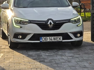 Renault Megane 4 - imagine 2