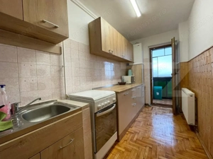 Apartament de 3 camere, decomandat, 74 mp, zona strazii Parang - imagine 7