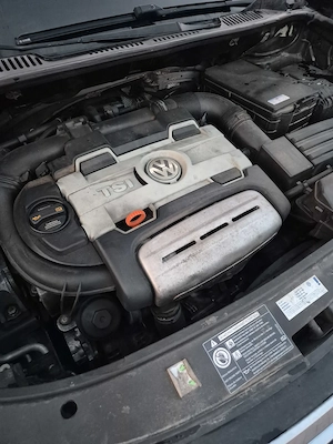 Vând Volkswagen Touran - imagine 8