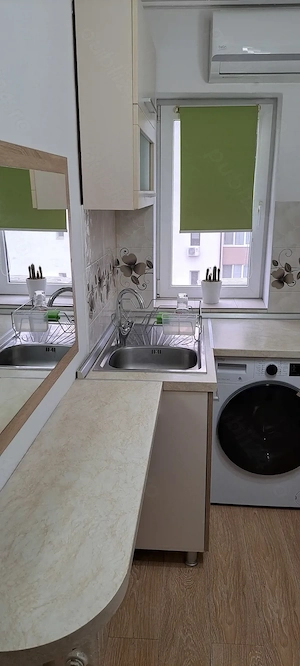 Vand apartament 2 camere cetate bulevard - imagine 2