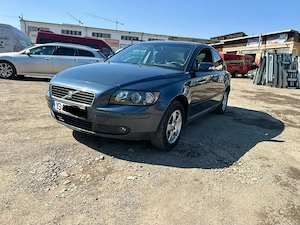 Volvo s40 1,6 diesel - imagine 3