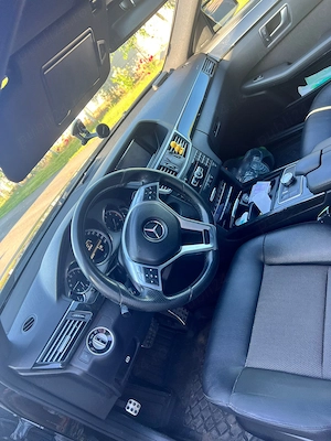 Mercedes E300 Hybrid AMG - imagine 5
