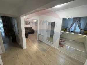 Apartament cu 3 camere de închiriat în zona Precista - imagine 10