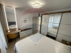 Apartament cu 3 camere de închiriat în zona Precista - imagine 19