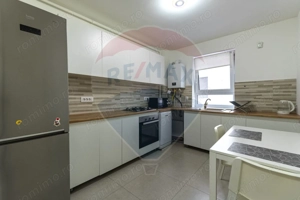 Apartament de vanzare |3 camere| 2 băi | 1 loc de parcare | COMISION 0 - imagine 6