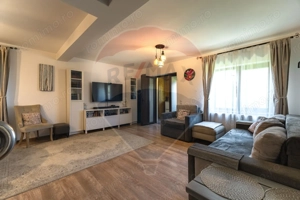 Casa de Poveste - Feldioara, str. Barsei/ 4 camere/ curte! - imagine 14