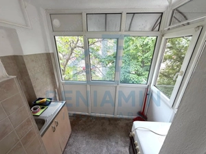Apartament 2 camere decomandat Sarari etaj 2 - imagine 4