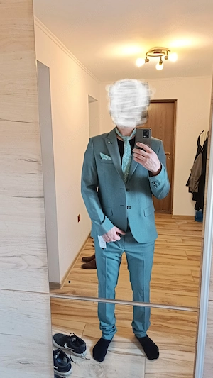 Costum barbati turcoaz