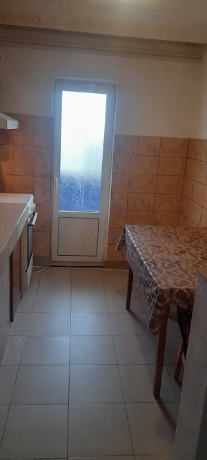 Vând apartament cu trei camere Auri - imagine 10