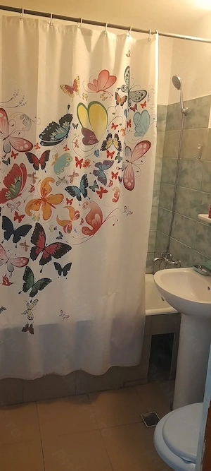 Vând apartament cu trei camere Auri - imagine 4
