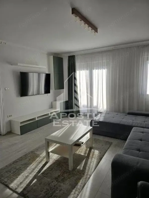 Apartament cu 3 camere, de inchiriat, loc de parcare, Giroc