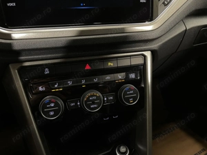 Volkswagen T-Roc - imagine 18