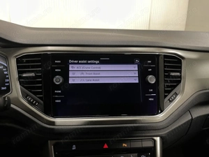 Volkswagen T-Roc - imagine 17