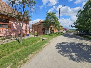 Casa la tara in Rogoz, Bihor, teren 1427 mp, acces auto - Vanzare - imagine 2