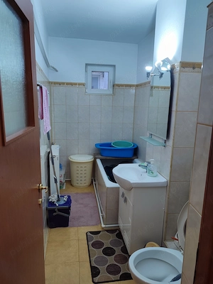Vând apartament 2 camere decomandat zona Vidin  - imagine 6
