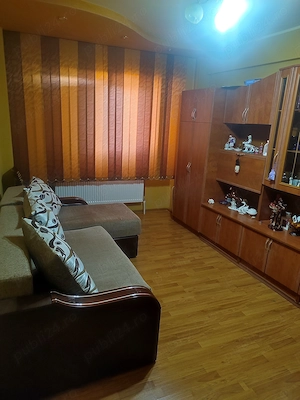 Vând apartament 2 camere decomandat zona Vidin  - imagine 3