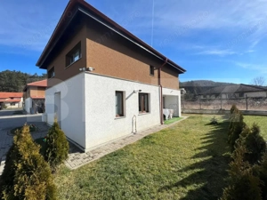 Casa individuala 177 mp, 5 camere, teren 366 mp, zona Parc Colina - imagine 18