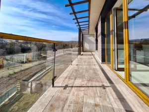 Casa alipita ideal pentru două familii, in Stolna - imagine 6