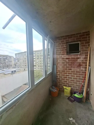Apartament 2 camere, complet renovat de la cărămidă, vedere superbă  - imagine 8